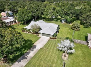 1066 Sandy Ln NE, Palm Bay, FL 32905