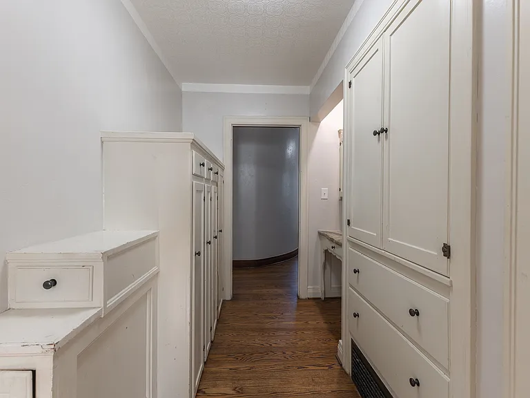 2547 SW 23rd St #UPPER — Photo 24