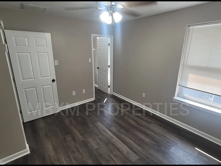 Fort Smallwood Rd — Photo 5