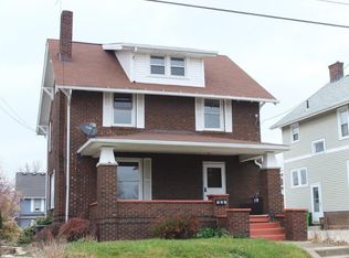 127 6th St NE, North Canton, OH 44720
