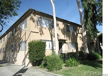 1st image of 485 Riverdale Dr APT 8