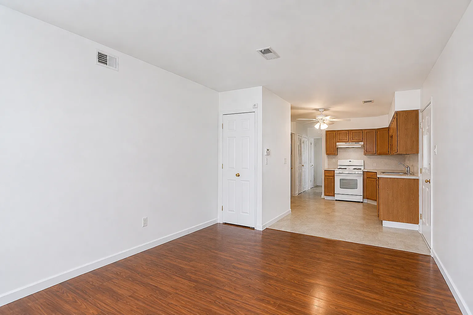 1 bed, 630 sqft, $2,500 — Photo 3