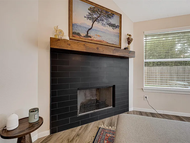 4102 Caneshaw Dr — Photo 11