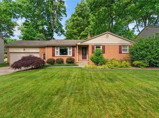 6260 Appleridge Dr, Youngstown, OH