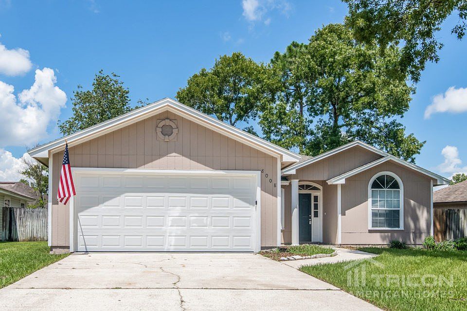 1st image of 8008 Macinnes Dr