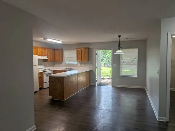 4076 Bonfield Dr, Montgomery, AL 36116