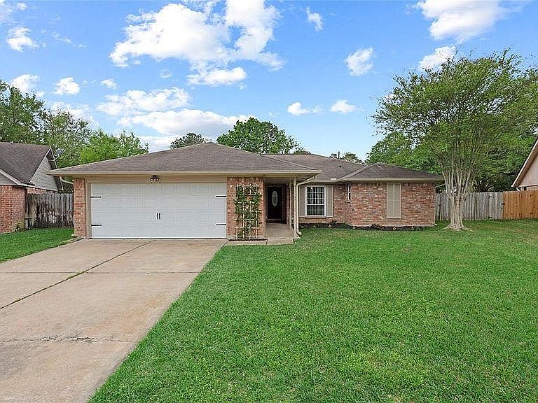 1st image of 254 Coppersmith Dr #1