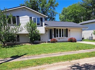 941 Jean Ave, Akron, OH 44310