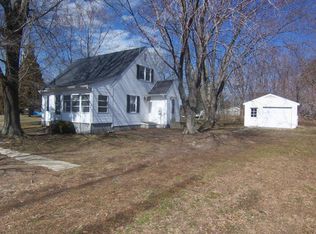 425 Jackson Farm Ln, Deltaville, VA 23043