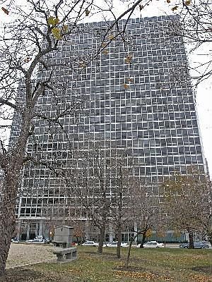 1st image of 330 W Diversey Pkwy APT 2003