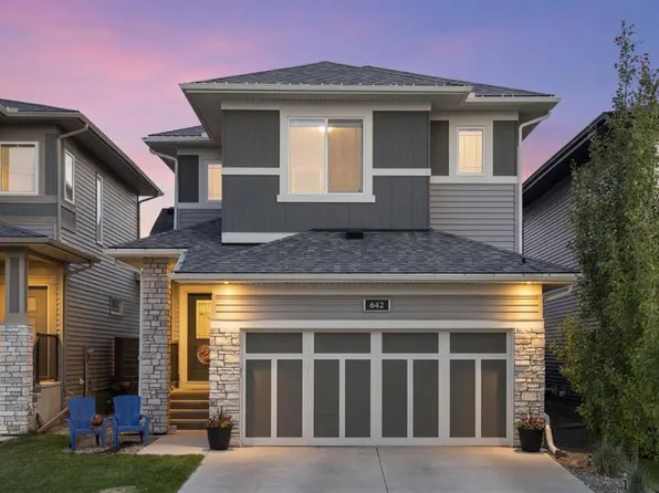 642 W Kingsmere Way SE, Airdrie, AB T4A 0X7