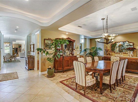 4th image of 41355 Calle Bandido