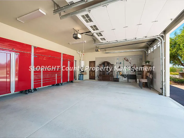 6750 Golden Pheasant Ln — Photo 3