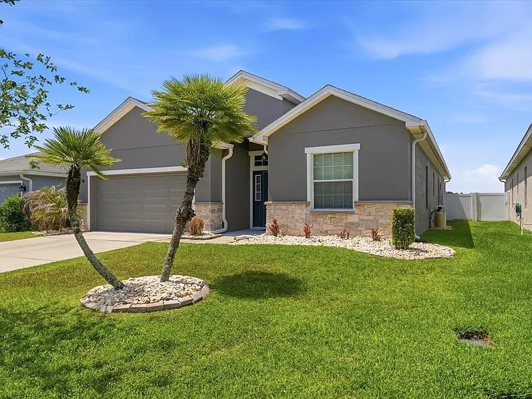 3615 Peregrine Way — Photo 2