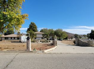24310 Three Springs Rd, Hemet, CA 92545
