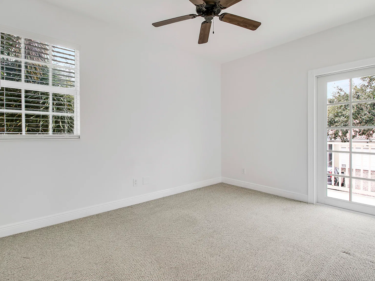 1 bed, 1.0 bath, 572 sqft, $2,250 — Photo 2