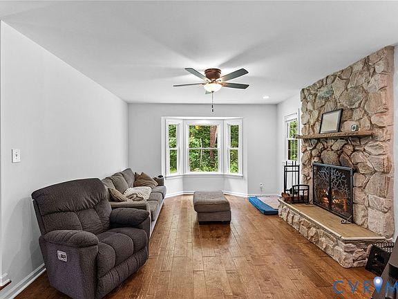 2nd image of 16365 Little River Dr