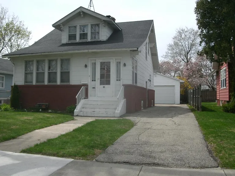 40 N Elmwood Ave #HOUSE — Photo 1