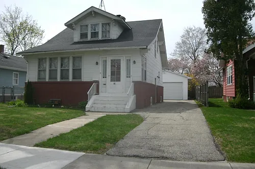 40 N Elmwood Ave #HOUSE Photo 1