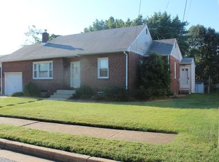 306 Silverbrook Dr, Wilmington, DE 19804