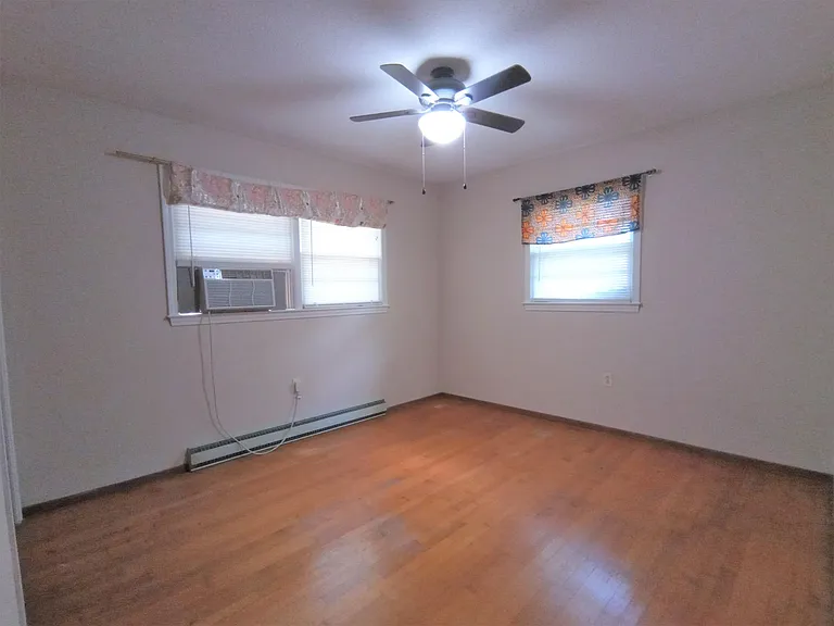 209 Rhoe Cir — Photo 11