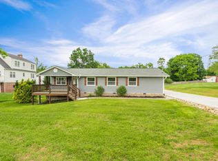 303 Taylor Rd, Knoxville, TN 37920