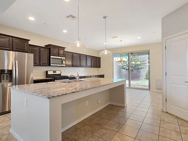21398 W Holly St — Photo 5
