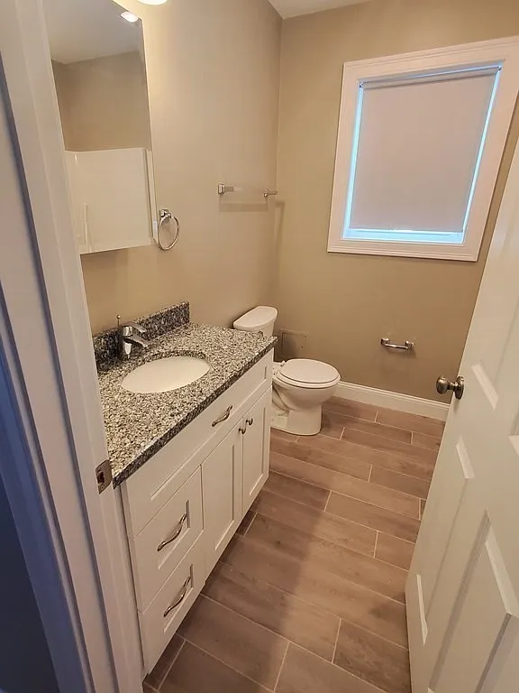 2 bed, 1.0 bath, 900 sqft, $2,700 — Photo 4