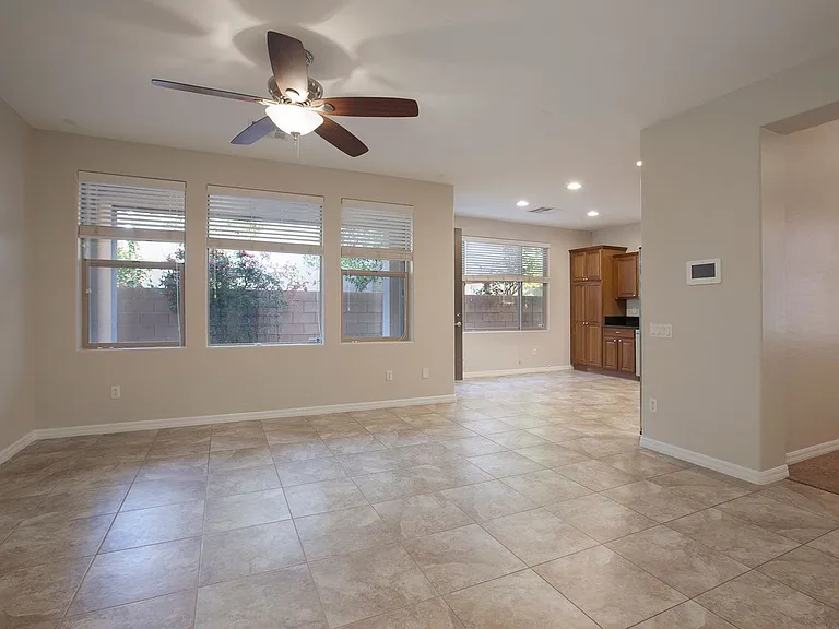 11237 Pismo Dunes Ct — Photo 4