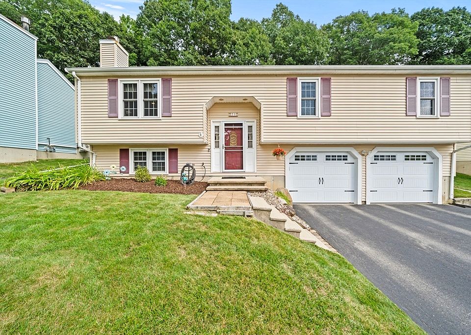 1st image of 21 Corinth Dr