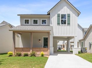 116 Mayberry Grove St, Youngsville, LA 70592