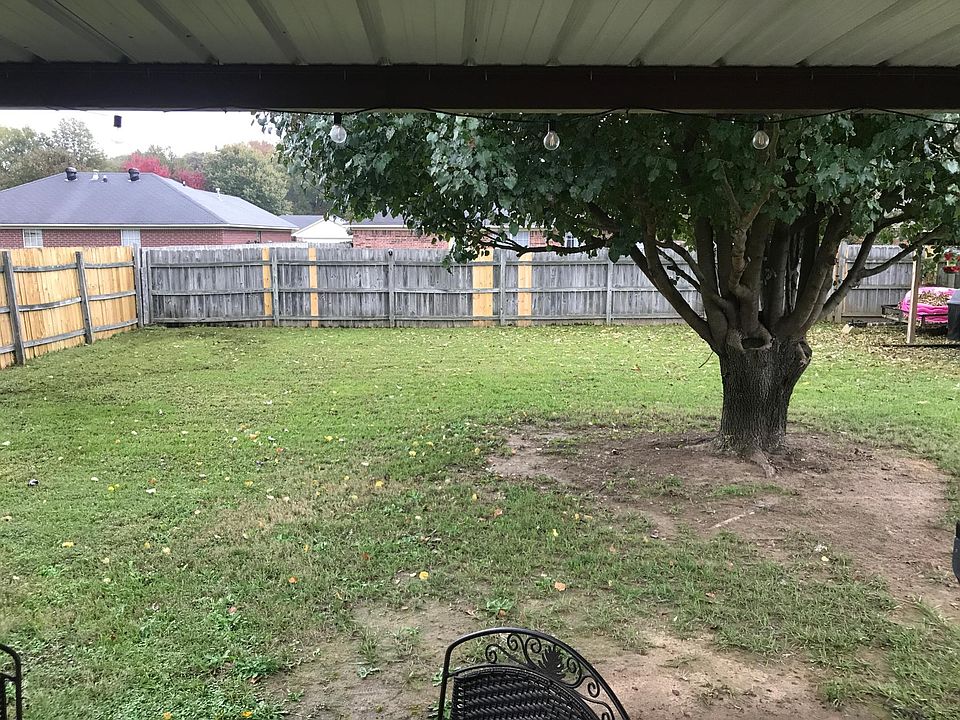 2nd image of 1350 Joyner Dr