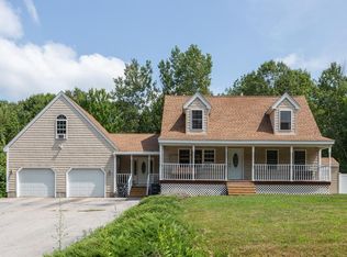 565 3rd Range Rd, Pembroke, NH 03275