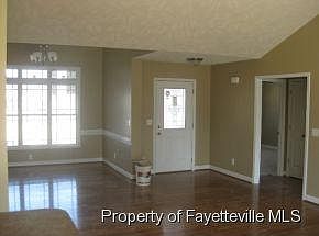 3rd image of 11 Eisenhower Ct