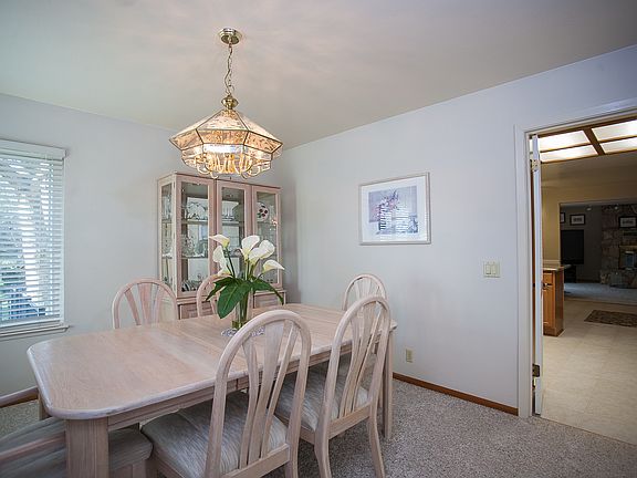 3rd image of 7039 Bonita Way