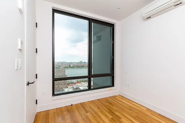 Rented by Nooklyn NYC LLC | media 17