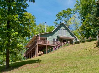 419 Shepherd Dr, Hayesville, NC 28904