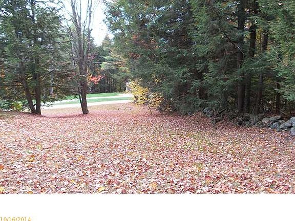 5th image of 55 Fern Dr
