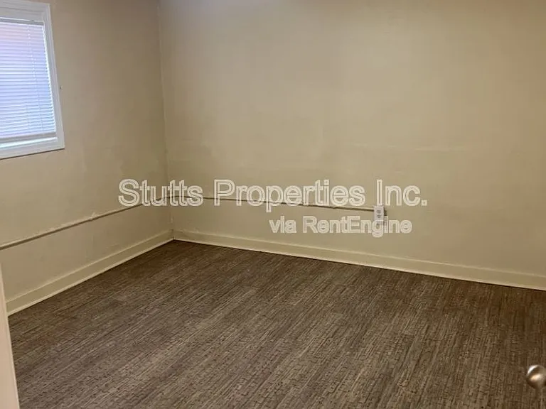 415 Hudson St #1 — Photo 4