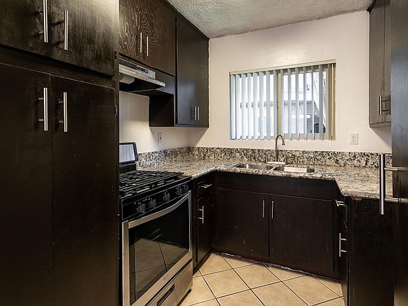 5th image of 8960 Orion Ave