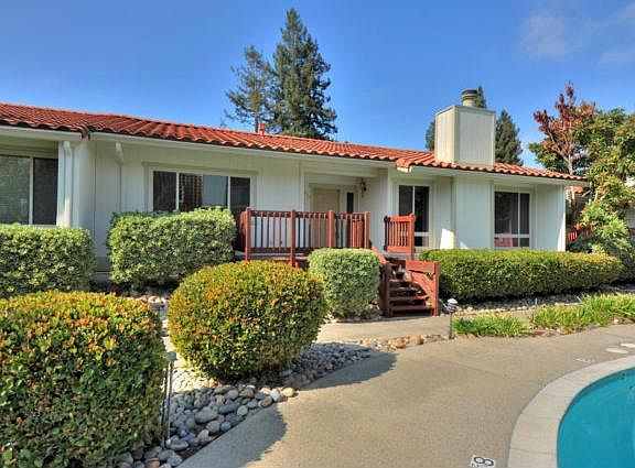 2nd image of 853 Monty Cir