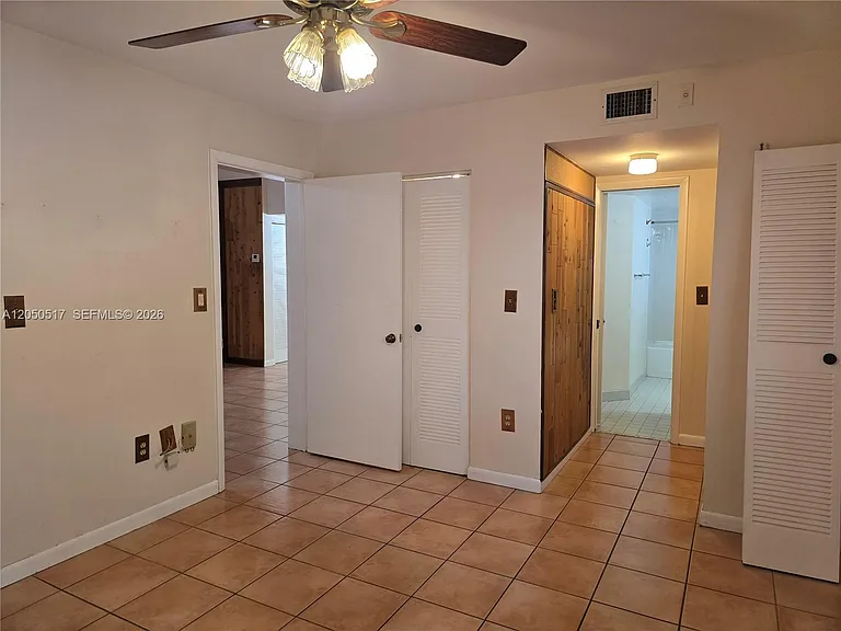 15545 Miami Lakeway N #211 — Photo 12