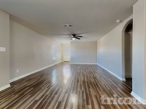 3rd image of 1405 Breanna Ln