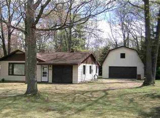 8964 Loxley, Higgins Lake, MI 48627
