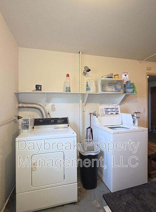 2nd image of 204 4th St NW #3