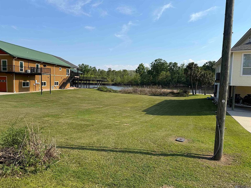 2nd image of 15763 Cypress Point Ln