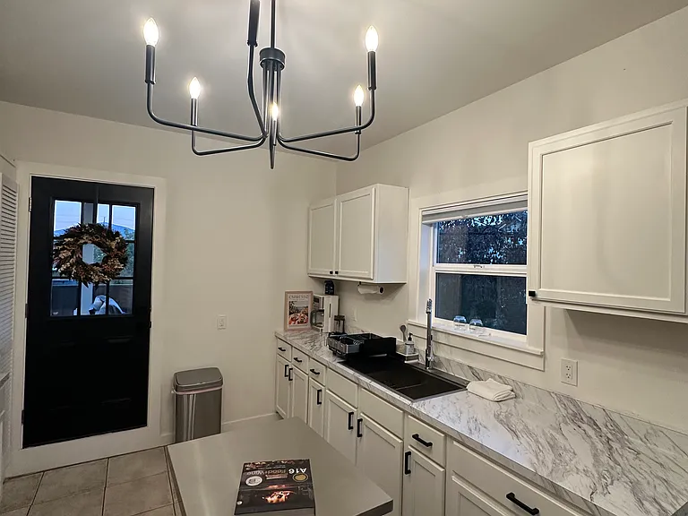 1502A Main St #A — Photo 7