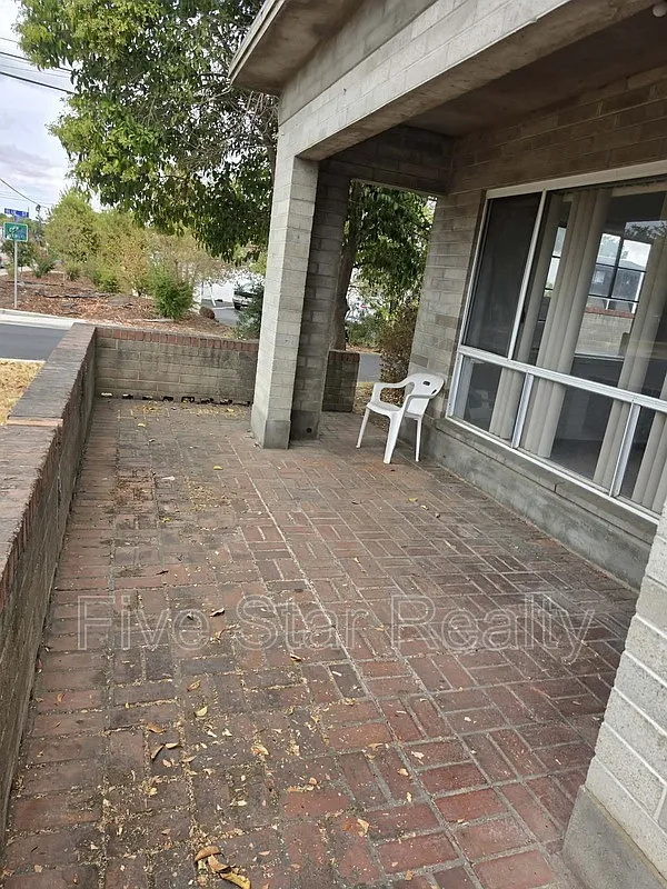 2 bed, 1.0 bath, 850 sqft, $1,450 — Photo 3