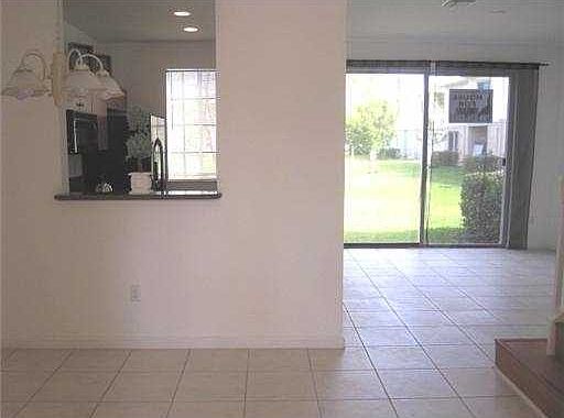 2nd image of 970 Abaco Ln
