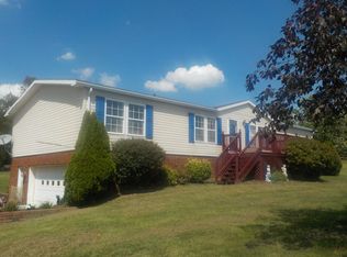 119 Crossview Acres, Mc Clellandtown, PA 15458